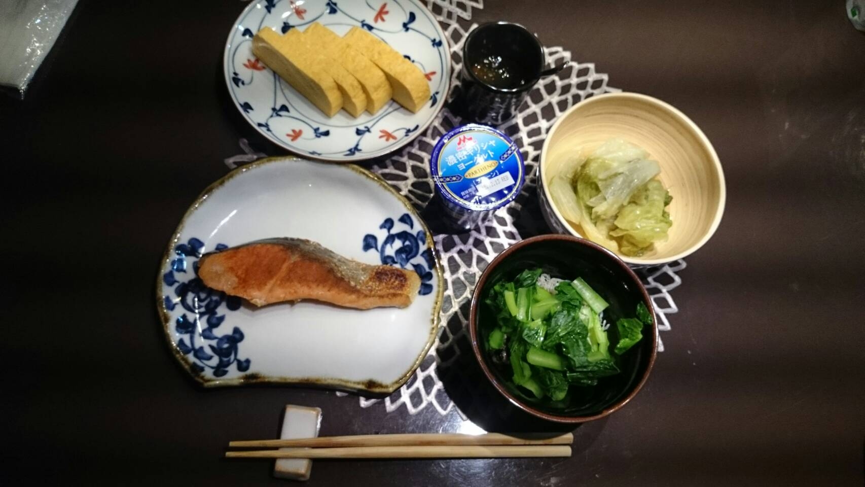 朝食